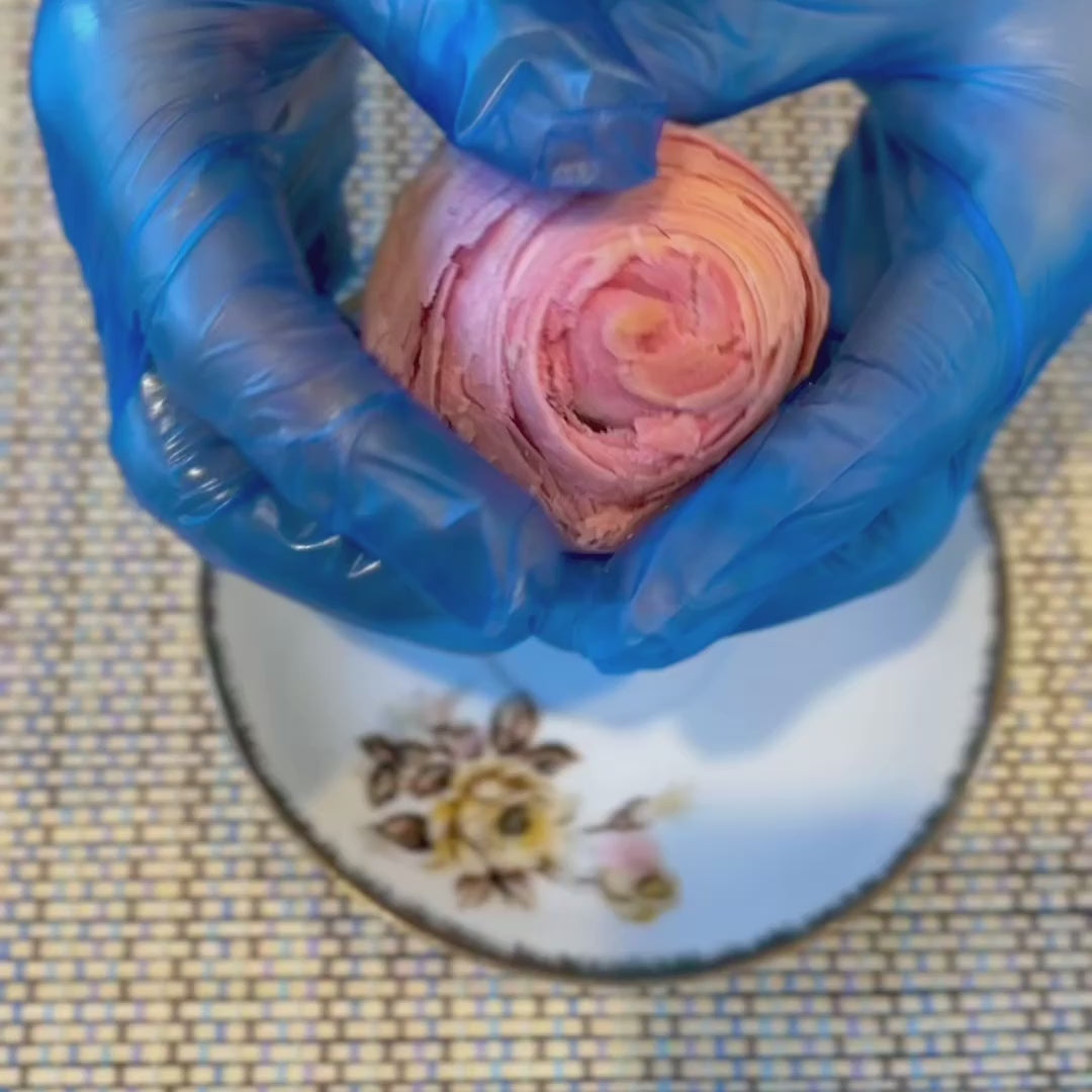 玫瑰酥（紅豆沙餡） Rose Pastry（Red Bean Filling） 로즈 페이스트리(팥앙금)  ローズペイストリー（小豆餡）